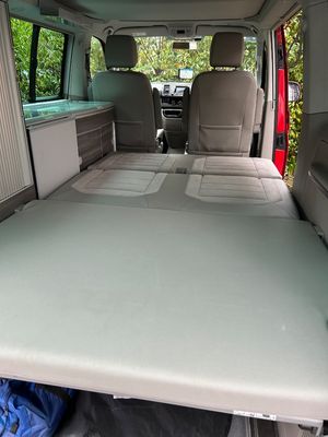 2017 Volkswagen California Ocean — photo 18 of 23