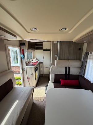 2017 Benimar Tessoro T481 — photo 5 of 8