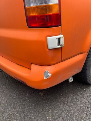 2009 Volkswagen Transporter T5 — photo 12 of 23