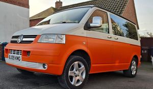 2009 Volkswagen Transporter T5 — photo 15 of 23
