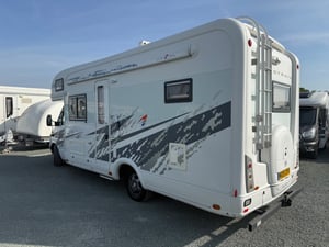 2005 Auto-Trail Dakota SE — photo 5 of 9