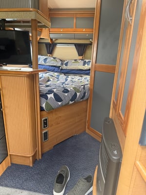 2005 Auto-Trail Dakota SE — photo 9 of 9