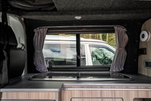 2017 Volkswagen Transporter T6 Highline Camper — photo 37 of 46