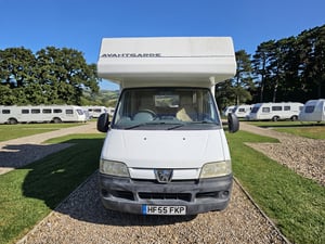 2005 Compass Avantgarde 400