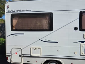 2005 Compass Avantgarde 400 — photo 6 of 47