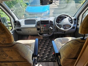 2005 Compass Avantgarde 400 — photo 15 of 47