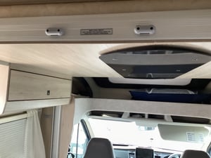 2023 Auto-Trail F-Line F74 — photo 9 of 11
