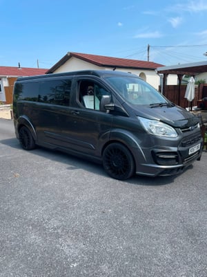 2017 Ford Transit Custom — photo 23 of 28