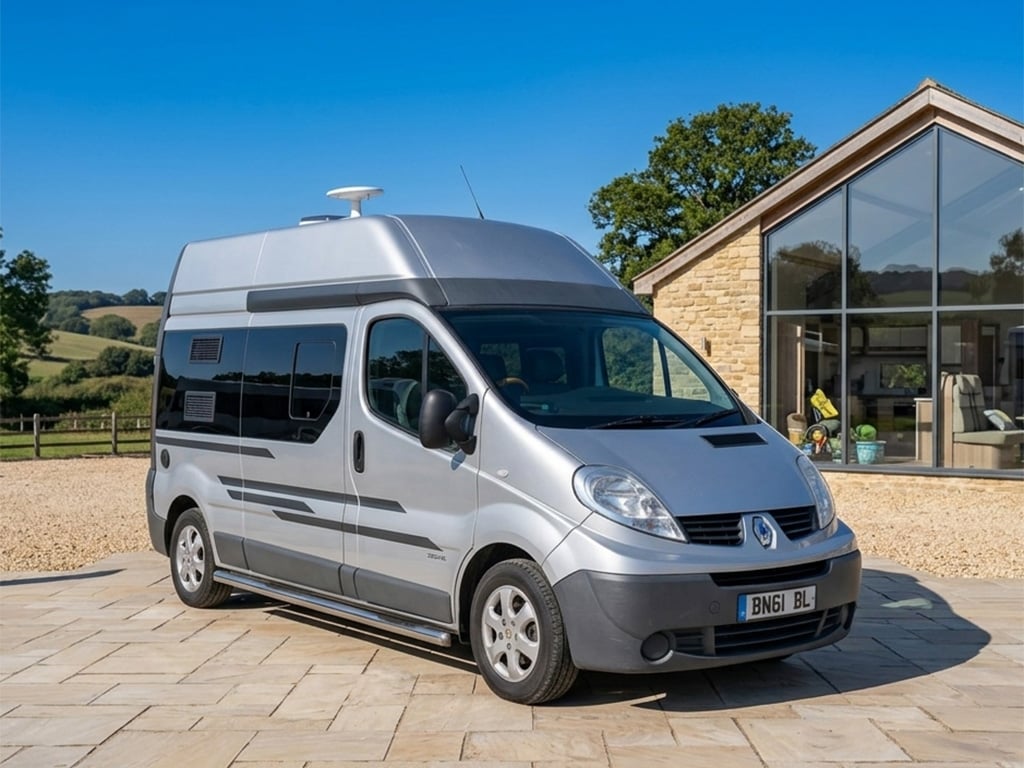 2011 Renault Trafic High Roof Camper - Image 1