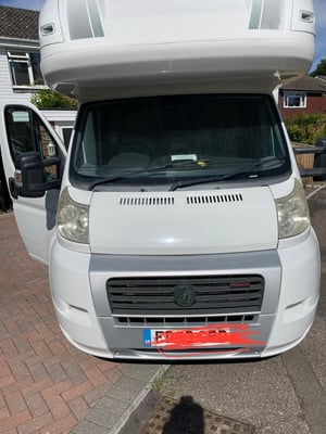 2008 Bessacarr E769 — photo 1 of 14