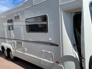 2008 Bessacarr E769 — photo 8 of 14