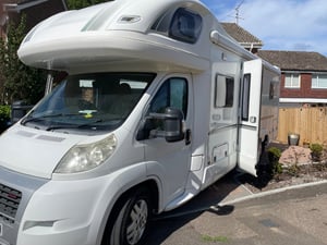 2008 Bessacarr E769 — photo 12 of 14
