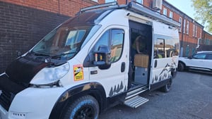 2010 Fiat Ducato Maxi LWB Converted Campervan. — photo 17 of 31