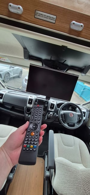 2019 Auto-Trail Imala 720 — photo 8 of 45