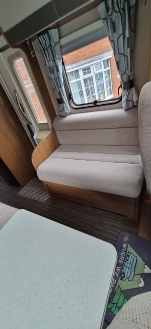 2019 Auto-Trail Imala 720 — photo 27 of 45