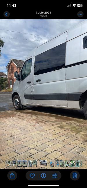 2019 Vauxhall Movano — photo 9 of 23