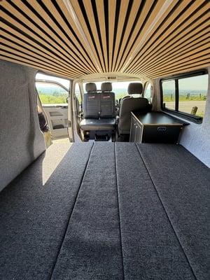 2013 Volkswagen T5.1 Campervan — photo 10 of 36