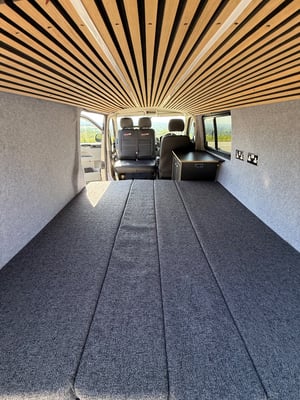 2013 Volkswagen T5.1 Campervan — photo 13 of 36
