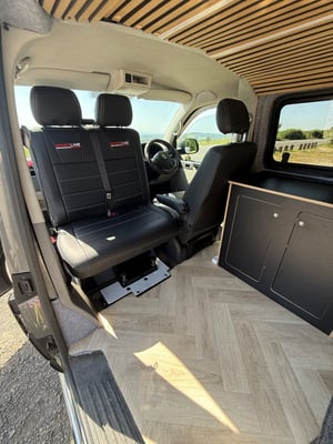 2013 Volkswagen T5.1 Campervan — photo 14 of 36