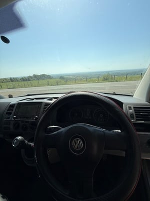 2013 Volkswagen T5.1 Campervan — photo 23 of 36