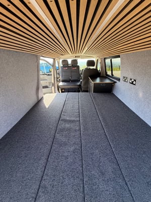 2013 Volkswagen T5.1 Campervan — photo 35 of 36