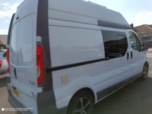 2012 Renault Trafic Campervan — photo 6 of 20