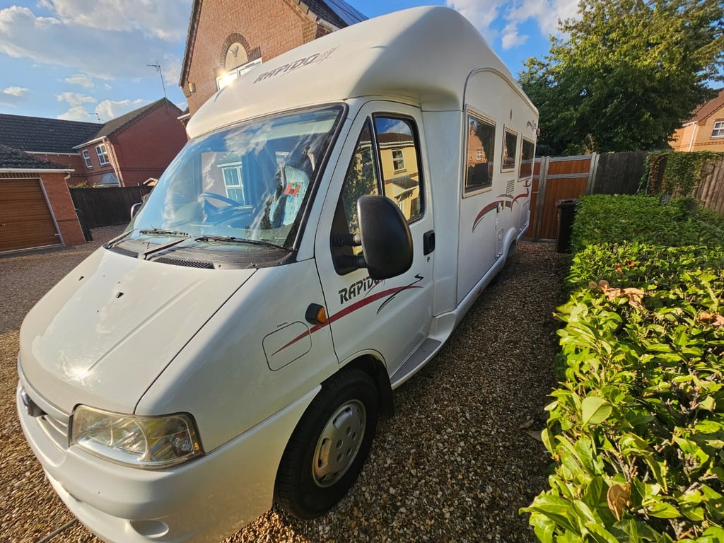 2004 Rapido 787F - Image 1