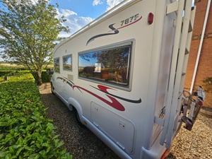 2004 Rapido 787F — photo 18 of 42