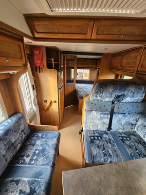 2004 Rapido 787F — photo 19 of 42