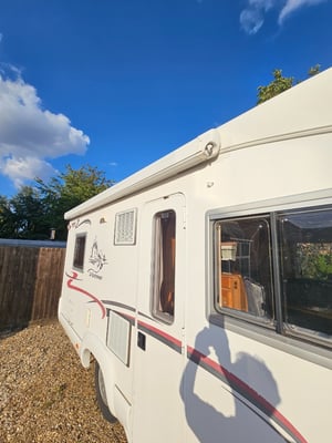 2004 Rapido 787F — photo 27 of 42