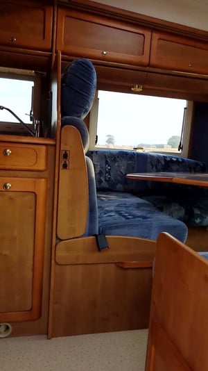 2004 Rapido 787F — photo 35 of 42