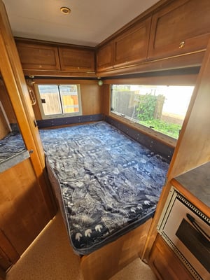 2004 Rapido 787F — photo 40 of 42