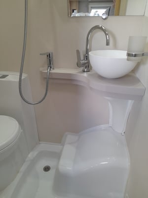 2020 Elddis Autoquest 194 — photo 40 of 49