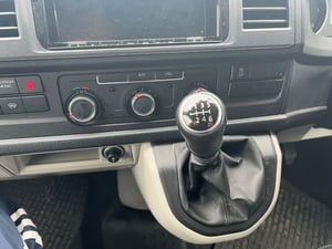 2019 Volkswagen T6 Transporter Highline — photo 9 of 22