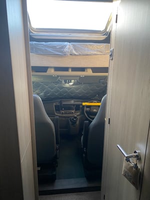 2024 Auto-Trail F-Line F68 — photo 24 of 50