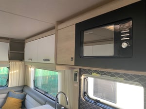 2024 Auto-Trail F-Line F68 — photo 30 of 50