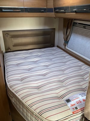 2015 Auto-Trail Tracker FB — photo 3 of 23