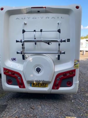 2015 Auto-Trail Tracker FB — photo 8 of 23