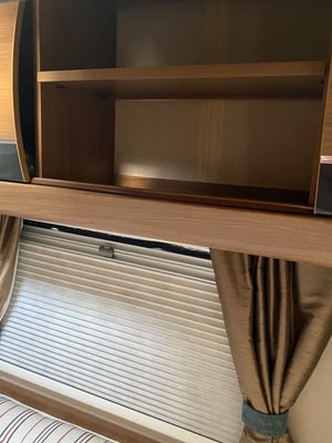 2015 Auto-Trail Tracker FB — photo 10 of 23