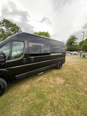 2020 Citroen Relay Camper Conversion — photo 31 of 40