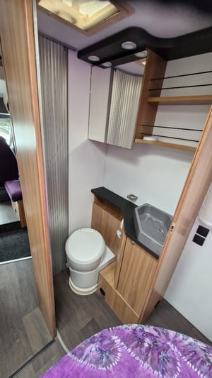 2019 Adria Sun Living — photo 9 of 19
