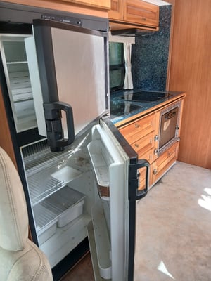 2005 Mercedes-Benz Sprinter — photo 12 of 13