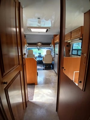 2005 Wirraway Mercedes-Benz Sprinter Motorhome - One-Off, High-Spec Build — photo 24 of 55