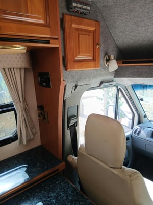 2005 Wirraway Mercedes-Benz Sprinter Motorhome - One-Off, High-Spec Build — photo 30 of 55