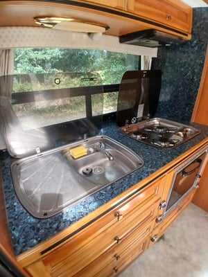 2005 Wirraway Mercedes-Benz Sprinter Motorhome - One-Off, High-Spec Build — photo 31 of 55