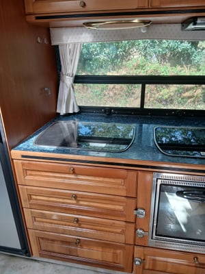 2005 Wirraway Mercedes-Benz Sprinter Motorhome - One-Off, High-Spec Build — photo 42 of 55