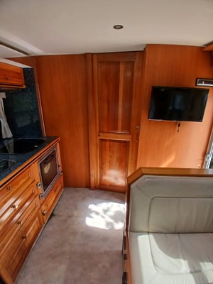 2005 Wirraway Mercedes-Benz Sprinter Motorhome - One-Off, High-Spec Build — photo 51 of 55