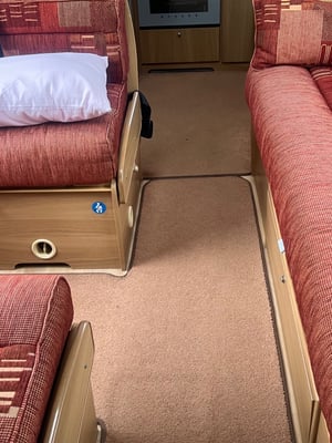 2008 Swift Sundance 590RS — photo 23 of 37