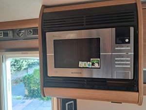 2013 Auto-Trail Navajo — photo 11 of 14