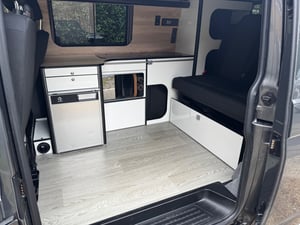 2020 Volkswagen Transporter T6.1 Highline — photo 8 of 10
